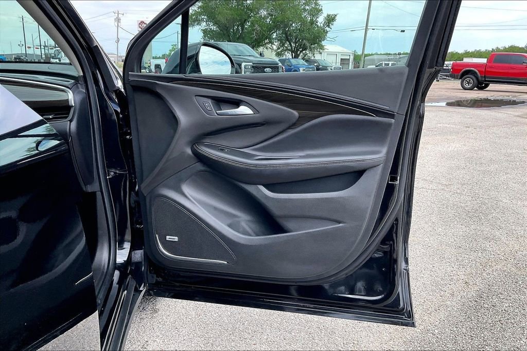 Used 2019 Buick Envision Premium w/ LPO, Cargo Package image 29