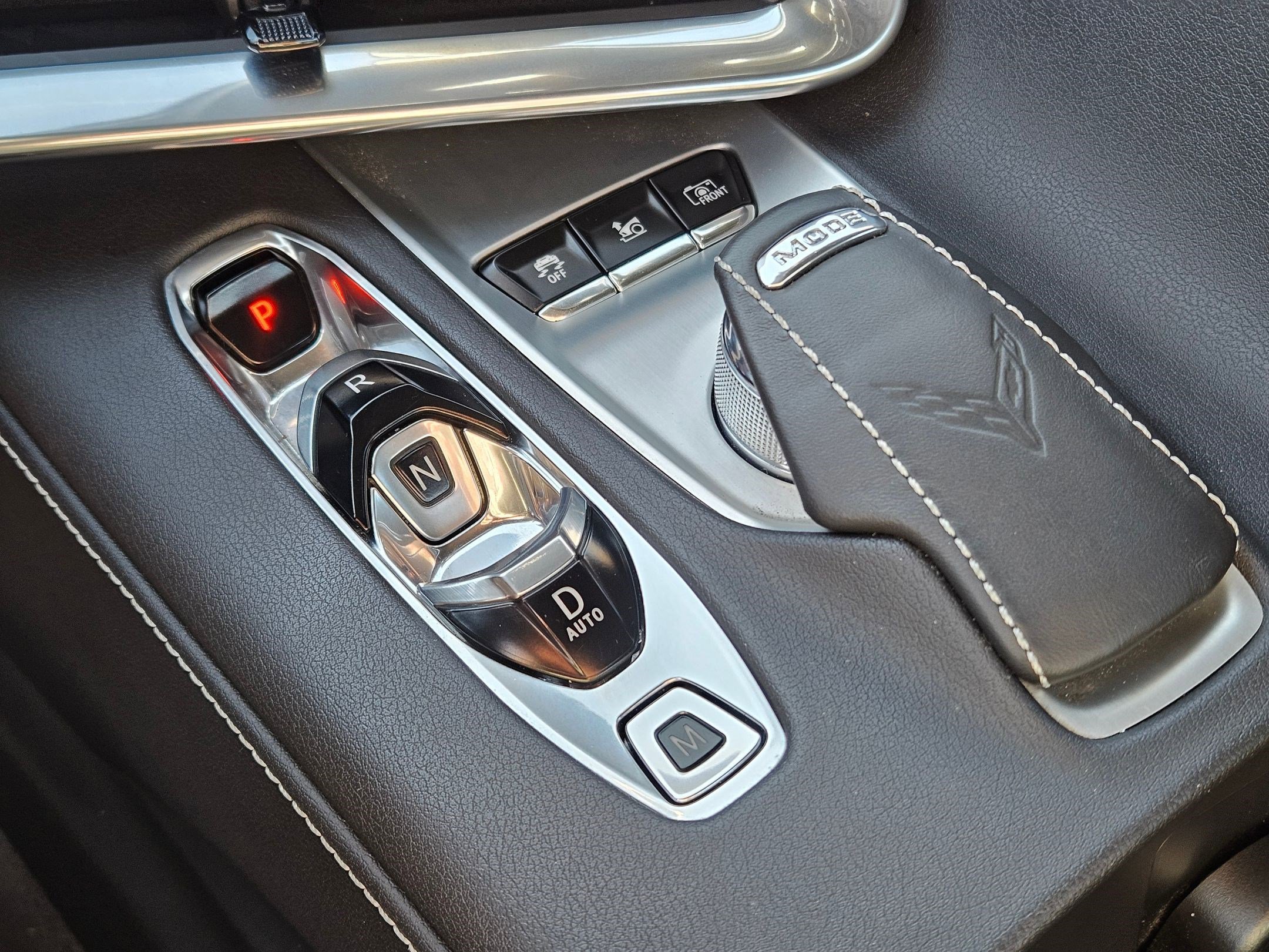 Used 2020 Chevrolet Corvette Stingray Preferred Conv w/ 2LT Preferred Equipment Group image 28