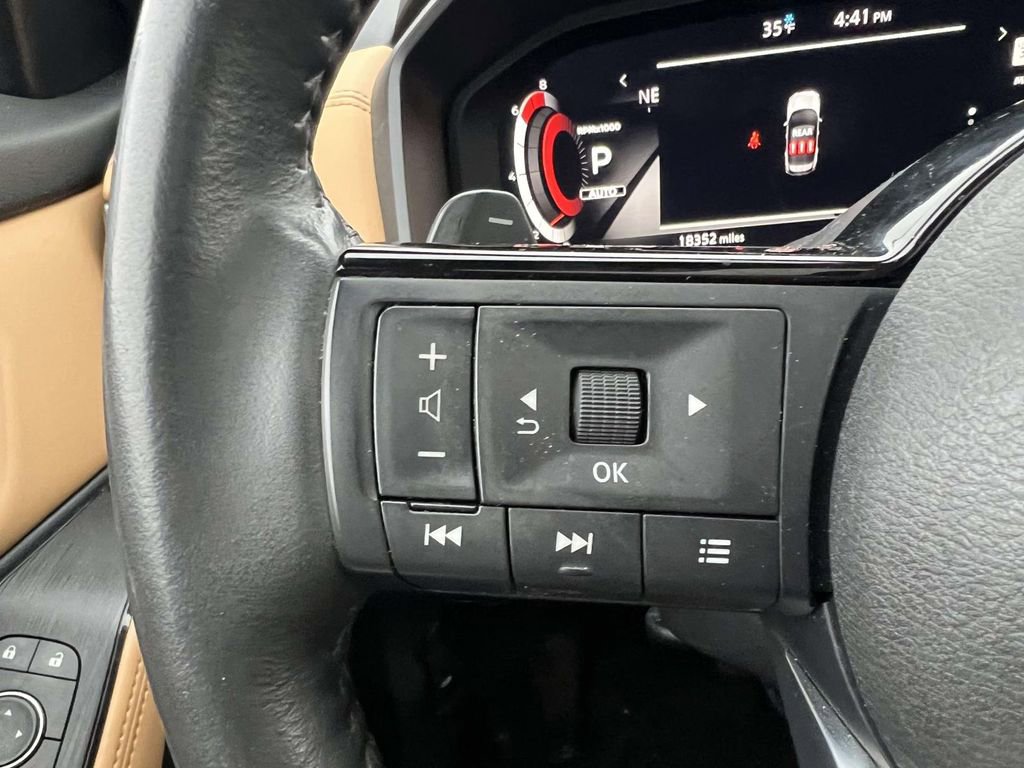 Used 2023 Nissan Rogue Platinum w/ Platinum Premium Package image 22