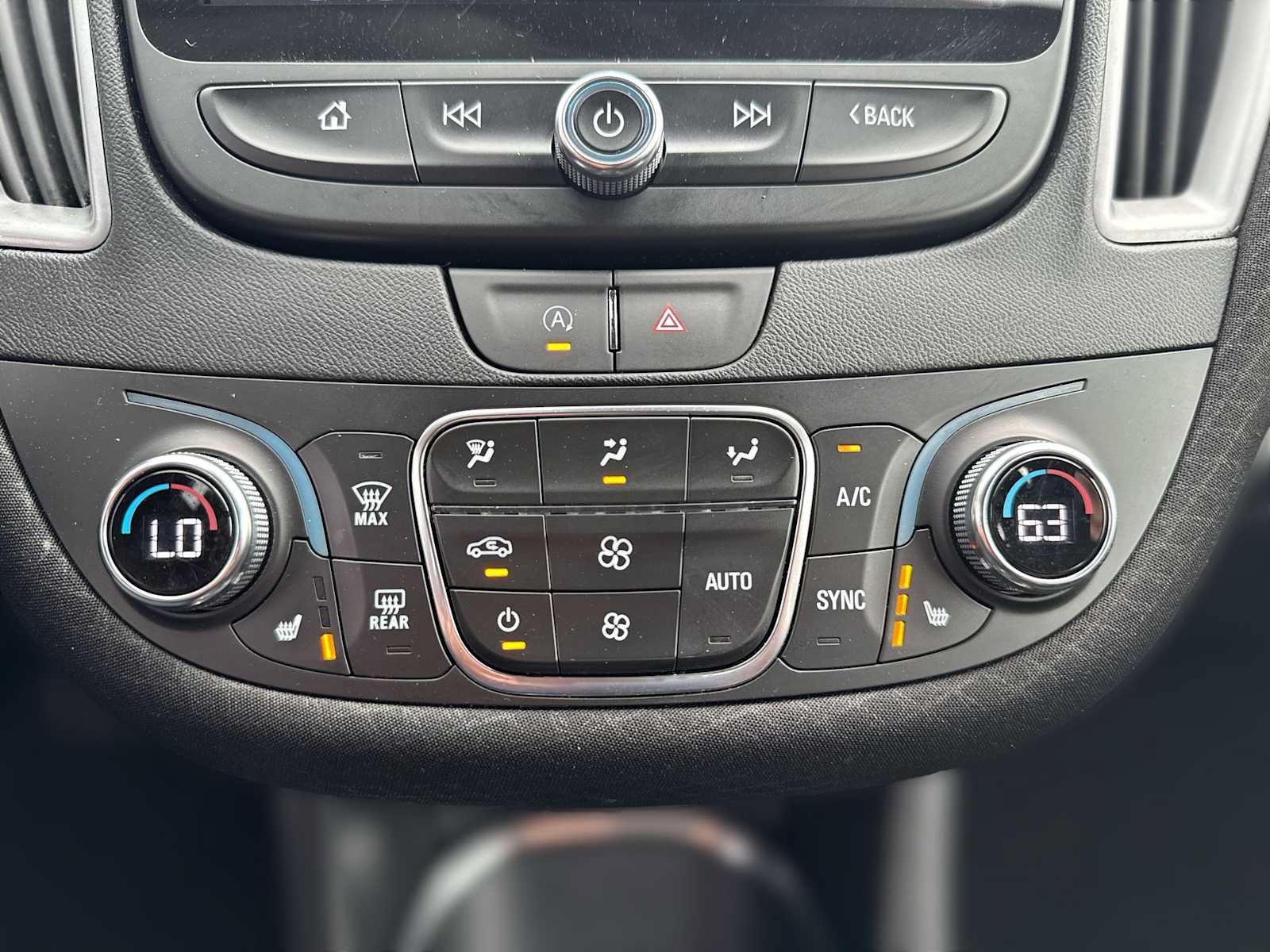 Certified 2024 Chevrolet Malibu LT FWD image 16