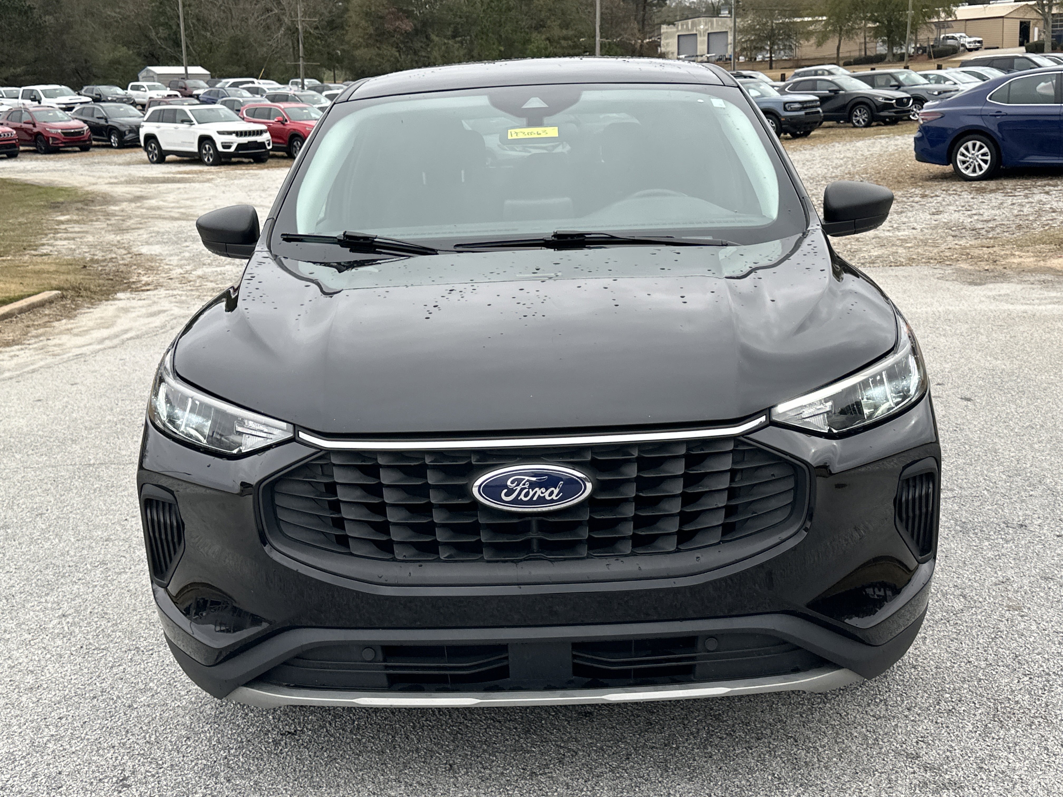 Used 2024 Ford Escape Active image 2