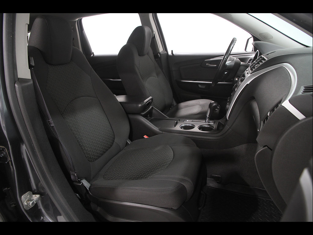 Used 2012 Chevrolet Traverse LT AWD/4WD image 12