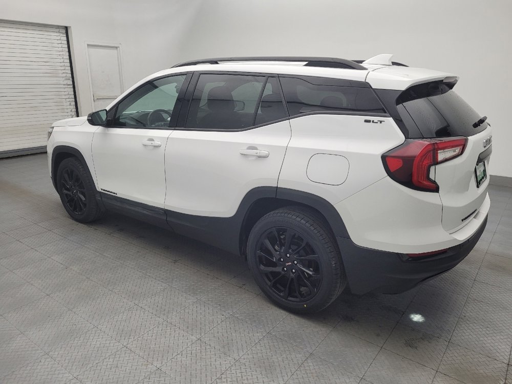 Used 2023 GMC Terrain SLT w/ Elevation Edition FWD image 3