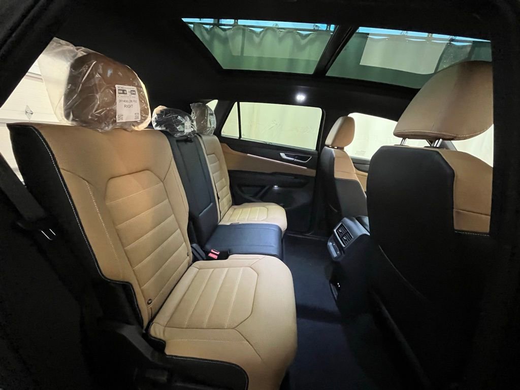 New 2026 Volkswagen Atlas Cross Sport SEL R-Line image 23
