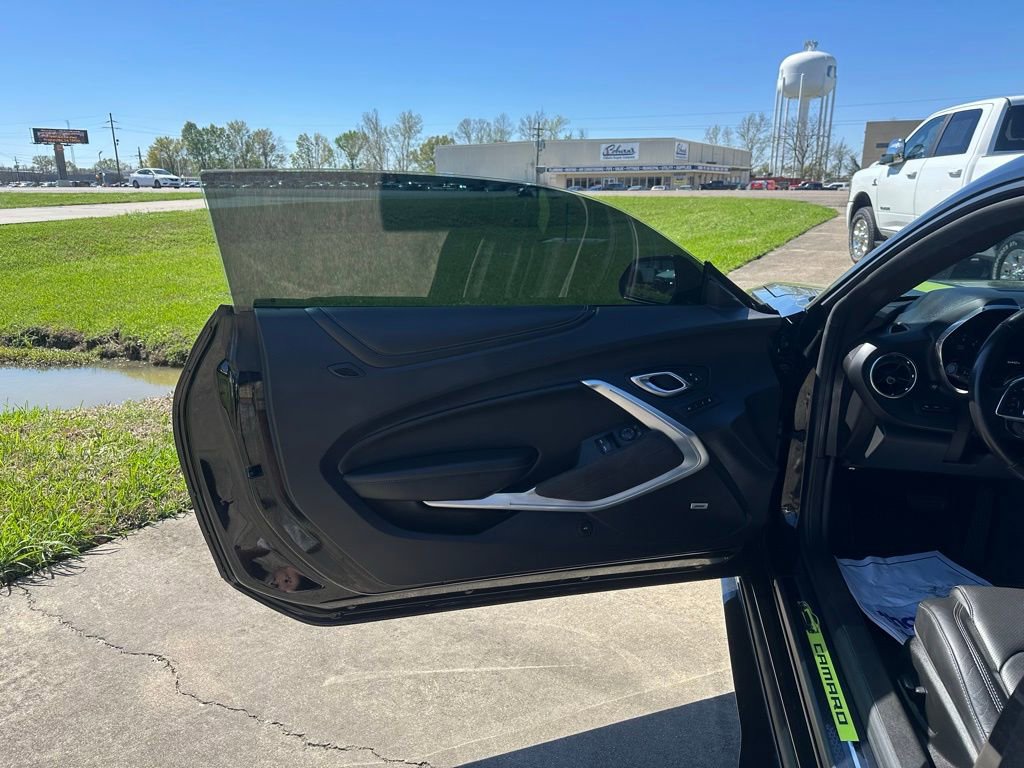 Used 2023 Chevrolet Camaro SS image 11