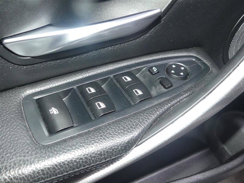 Used 2016 BMW 435i Convertible image 19