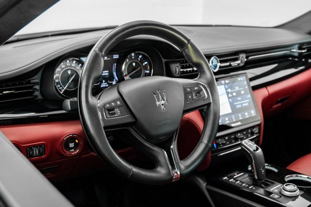 Used 2021 Maserati Quattroporte S Q4 image 13