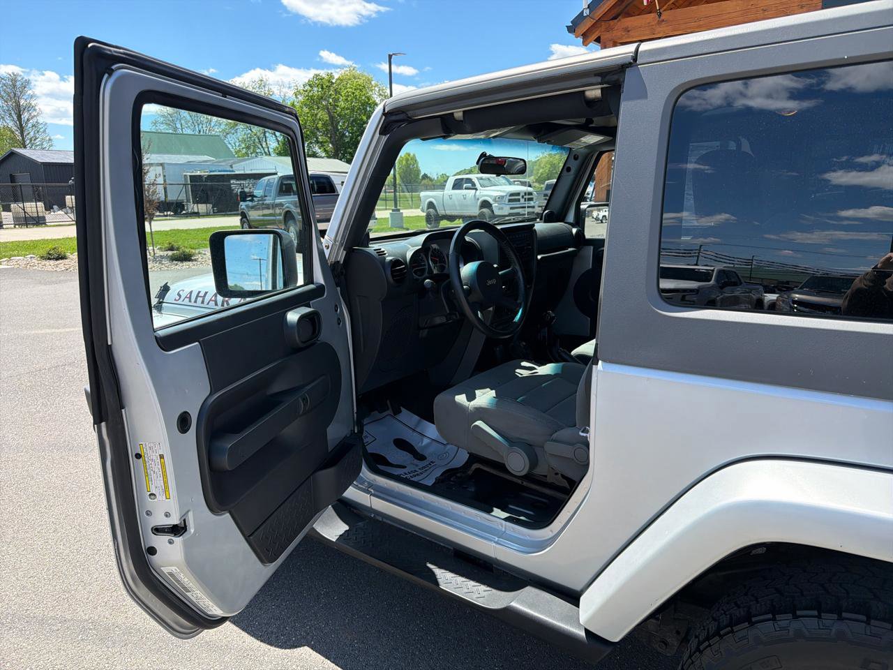 Used 2007 Jeep Wrangler Sahara w/ PWR Convenience Group image 7