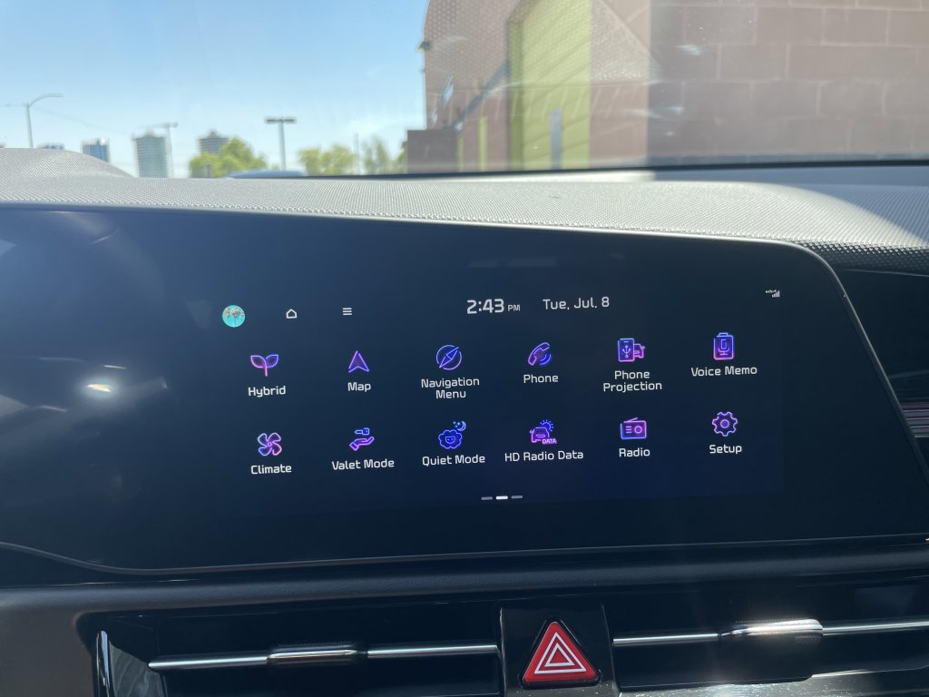 Used 2023 Kia Niro EX Touring image 35