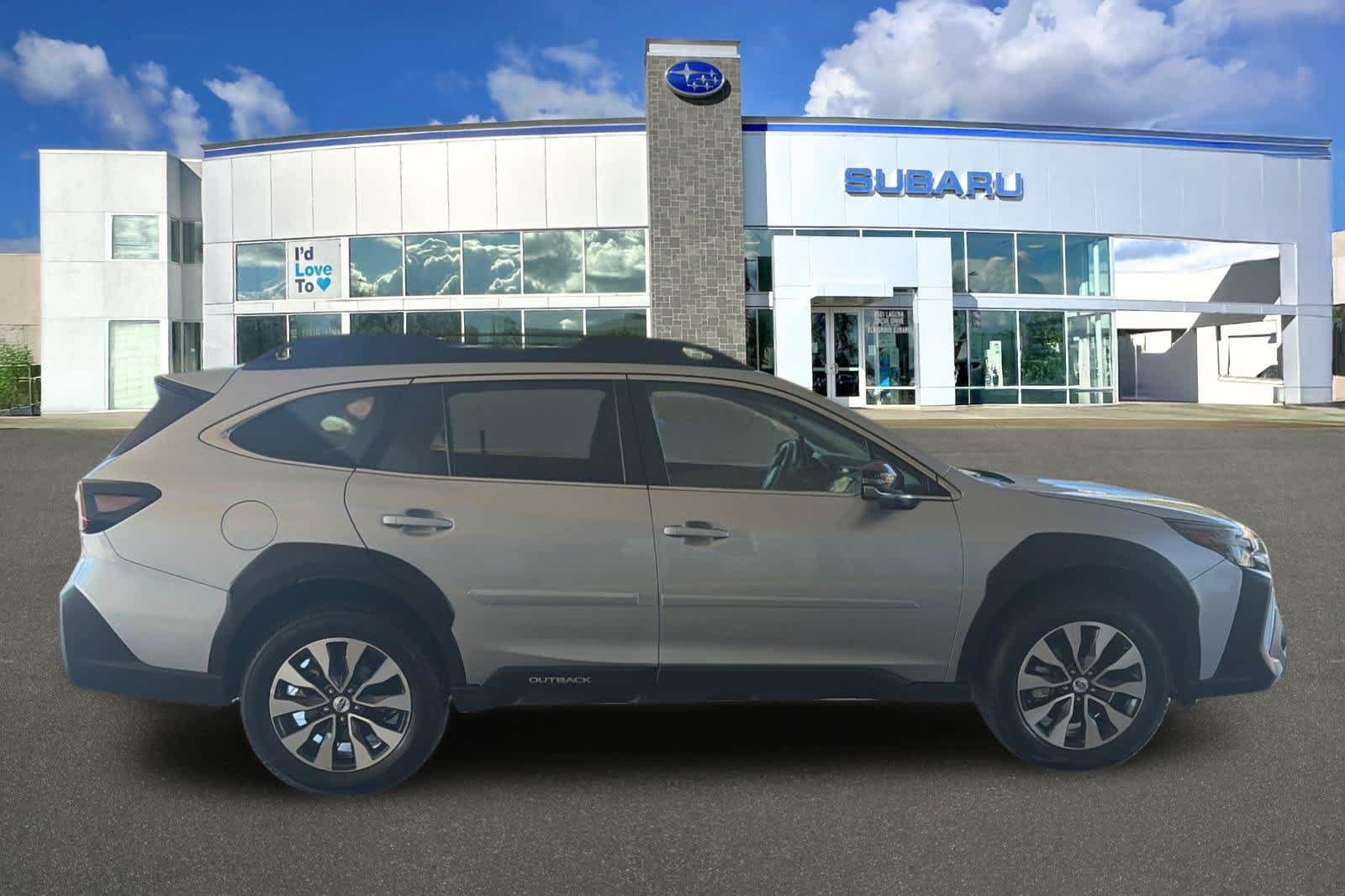 Certified 2025 Subaru Outback Limited AWD/4WD image 6