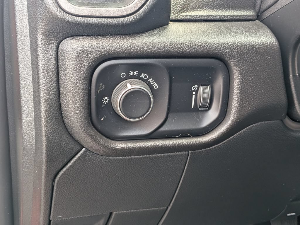 Used 2024 RAM 5500 Tradesman AWD/4WD image 19