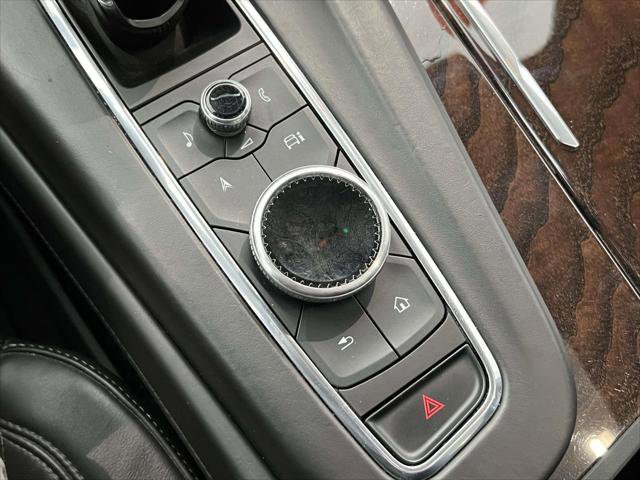 Used 2023 Cadillac Escalade ESV Sport Platinum AWD/4WD image 31