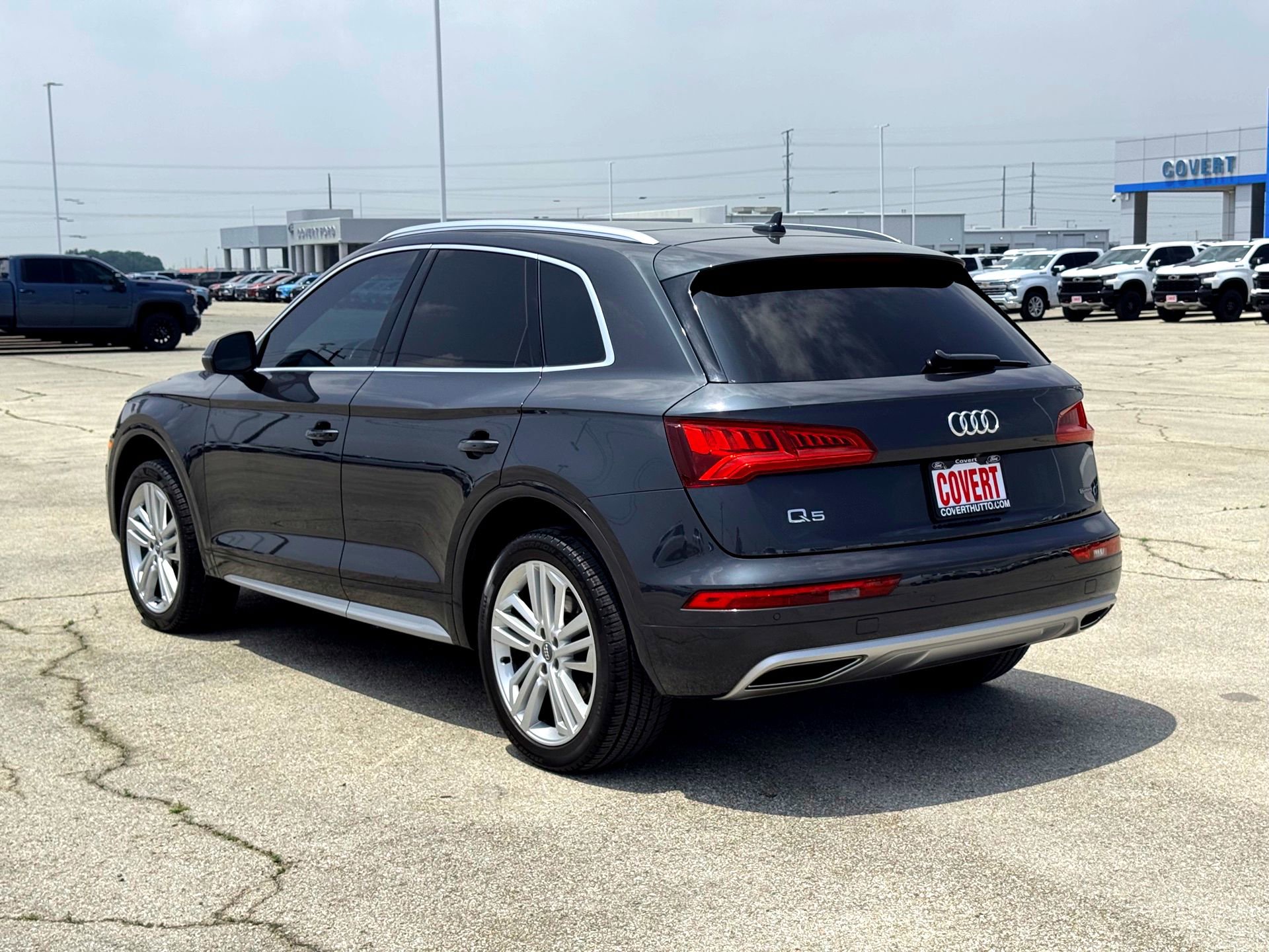 Used 2019 Audi Q5 2.0T Premium Plus w/ Premium Plus Package AWD/4WD image 10