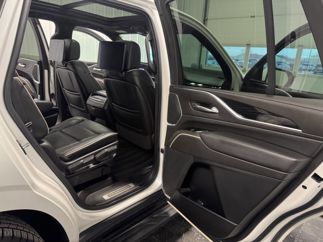 Used 2021 Cadillac Escalade Sport w/ Driver Assist Tech Package image 29