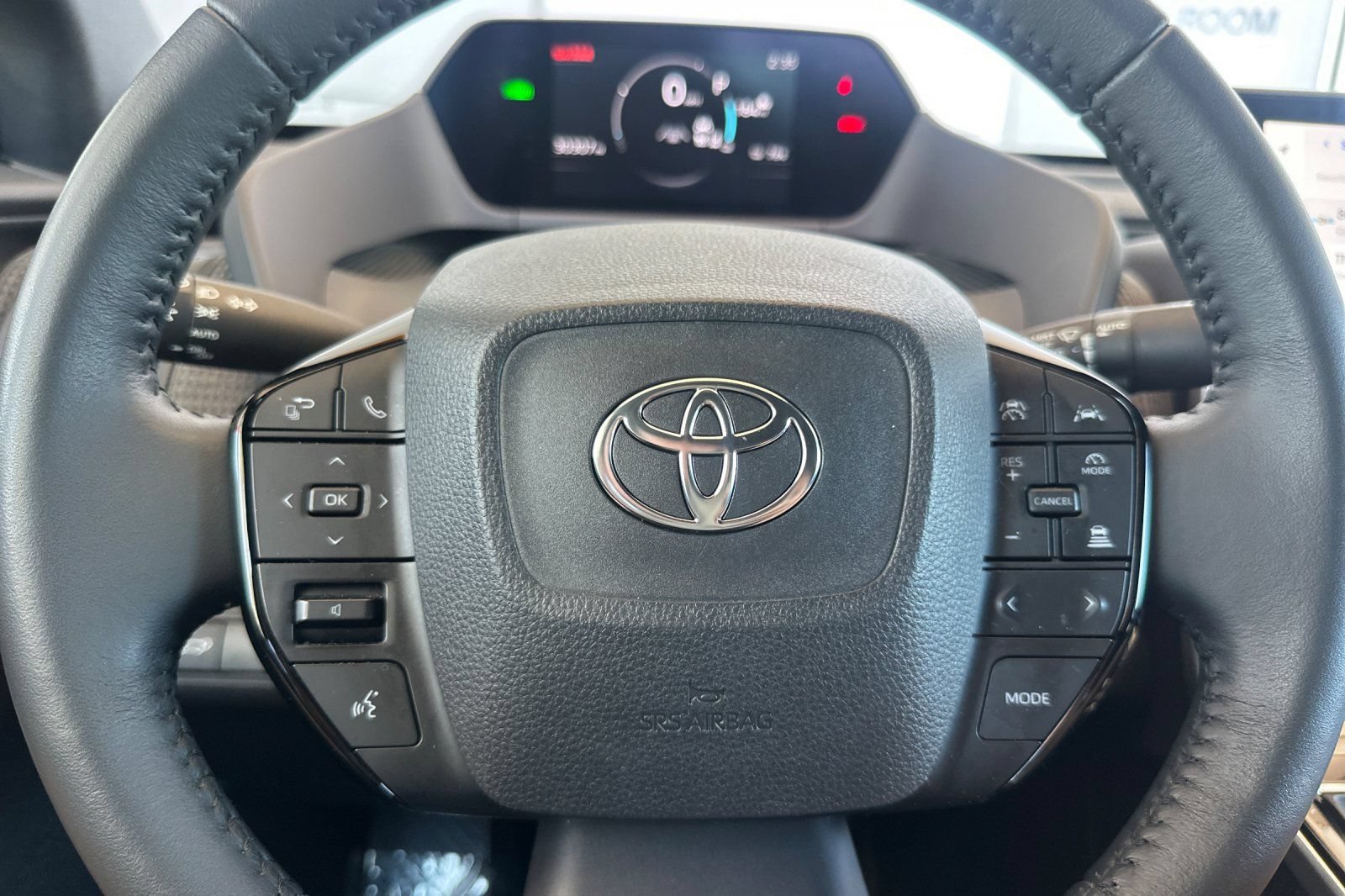 Used 2024 Toyota bZ4X FWD w/ Weather Package image 26