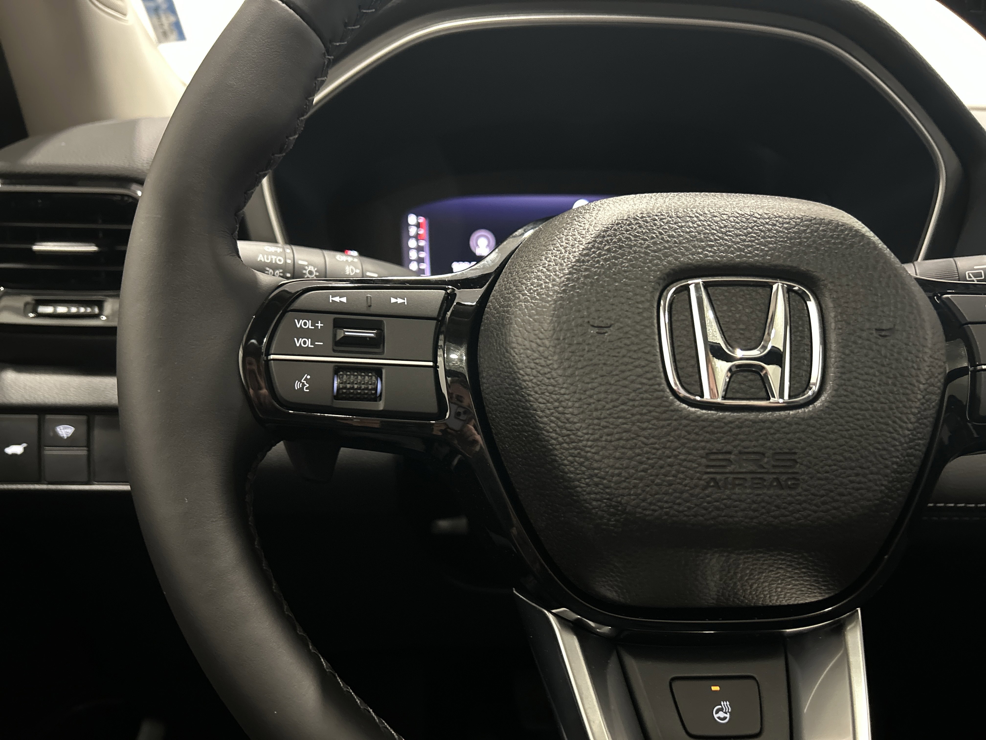 Used 2026 Honda Pilot Elite image 18