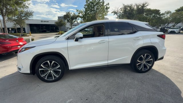 Certified 2022 Lexus RX 350 FWD w/ Premium Package image 4