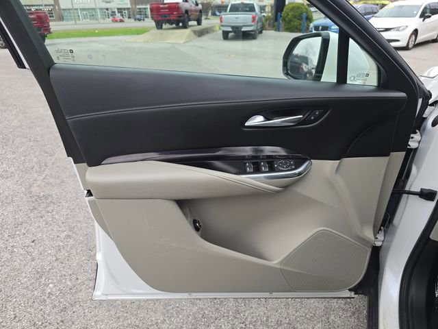 Used 2022 Cadillac XT4 Luxury image 11