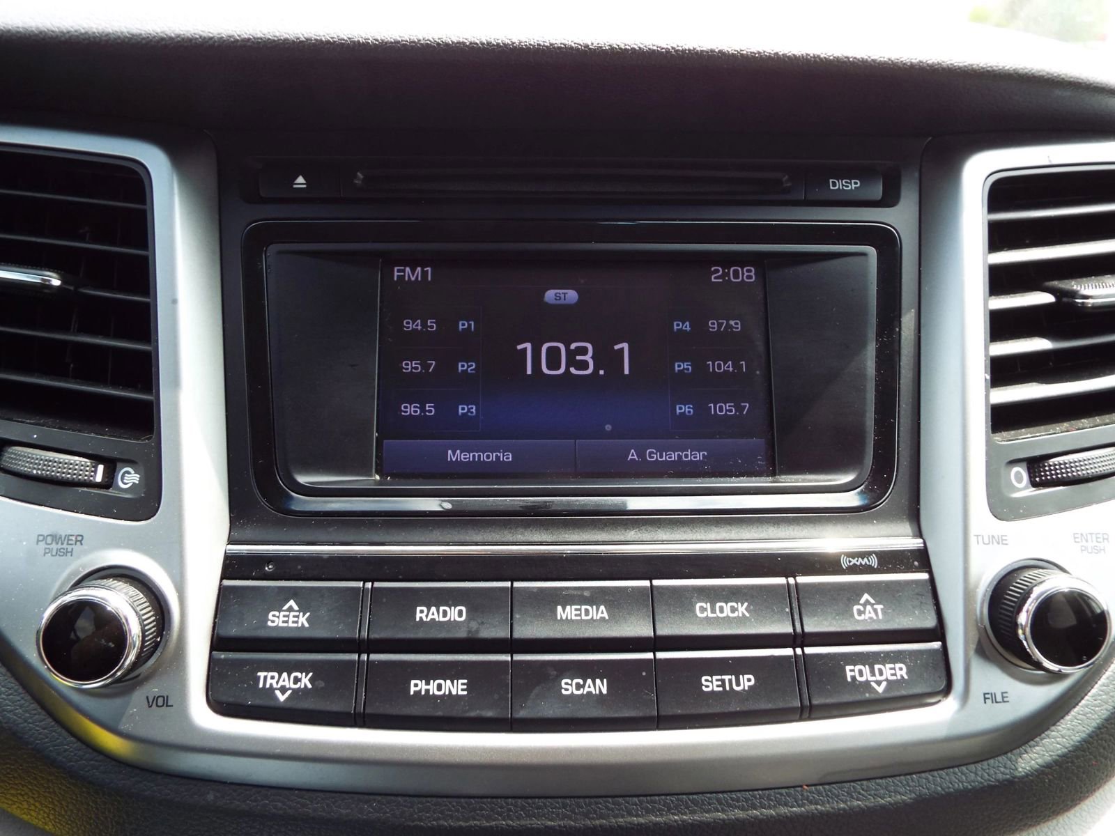 Used 2016 Hyundai Tucson SE image 13