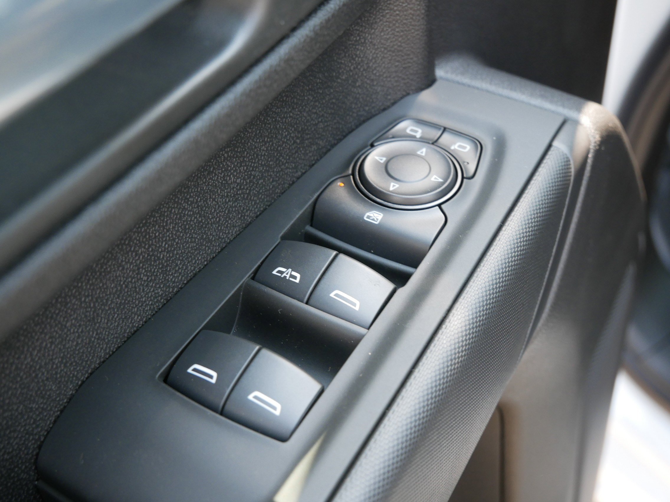 New 2025 GMC Sierra 3500 Pro w/ Convenience Package image 16