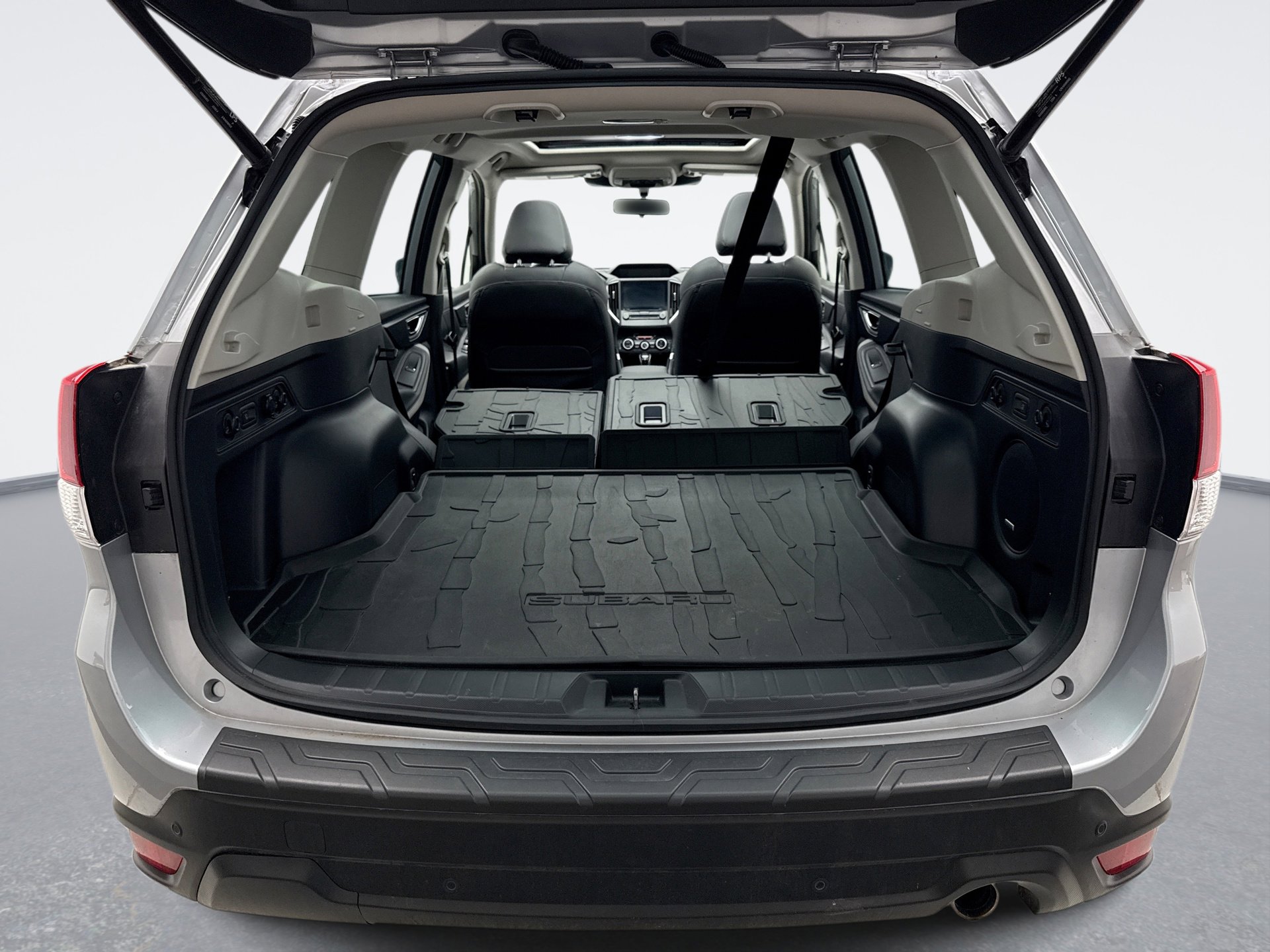 Used 2023 Subaru Forester Limited AWD/4WD image 24