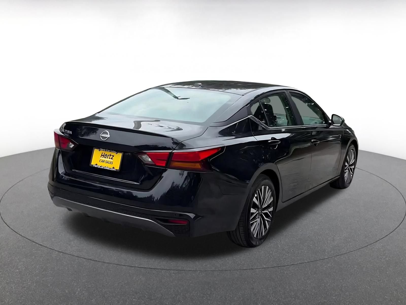 Used 2026 Nissan Altima 2.5 SV FWD image 14