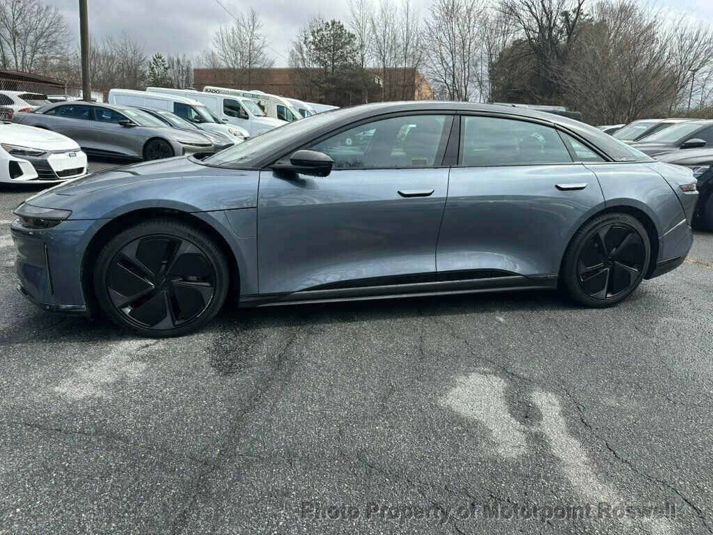 Used 2024 Lucid Air Grand Touring image 22
