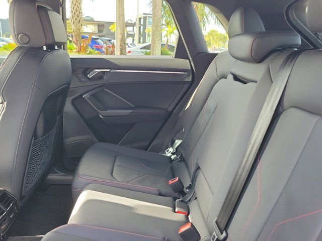 Certified 2025 Audi Q3 2.0T Premium Plus w/ Premium Plus Package image 11