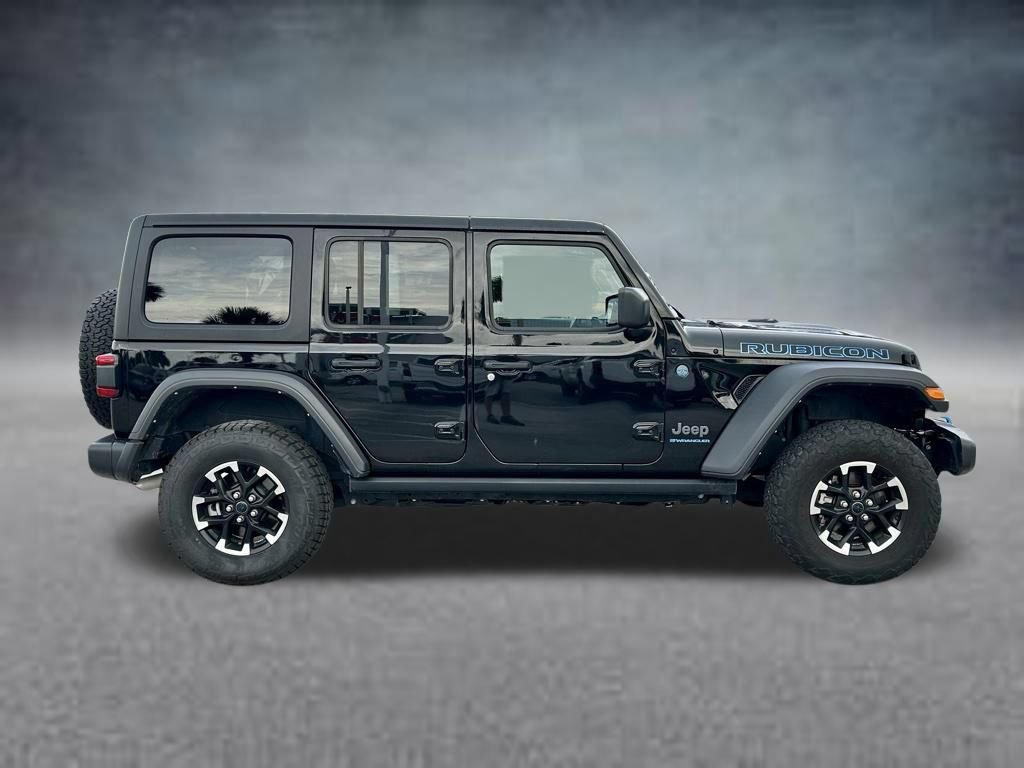 Used 2024 Jeep Wrangler Unlimited Rubicon 4xe AWD/4WD image 4
