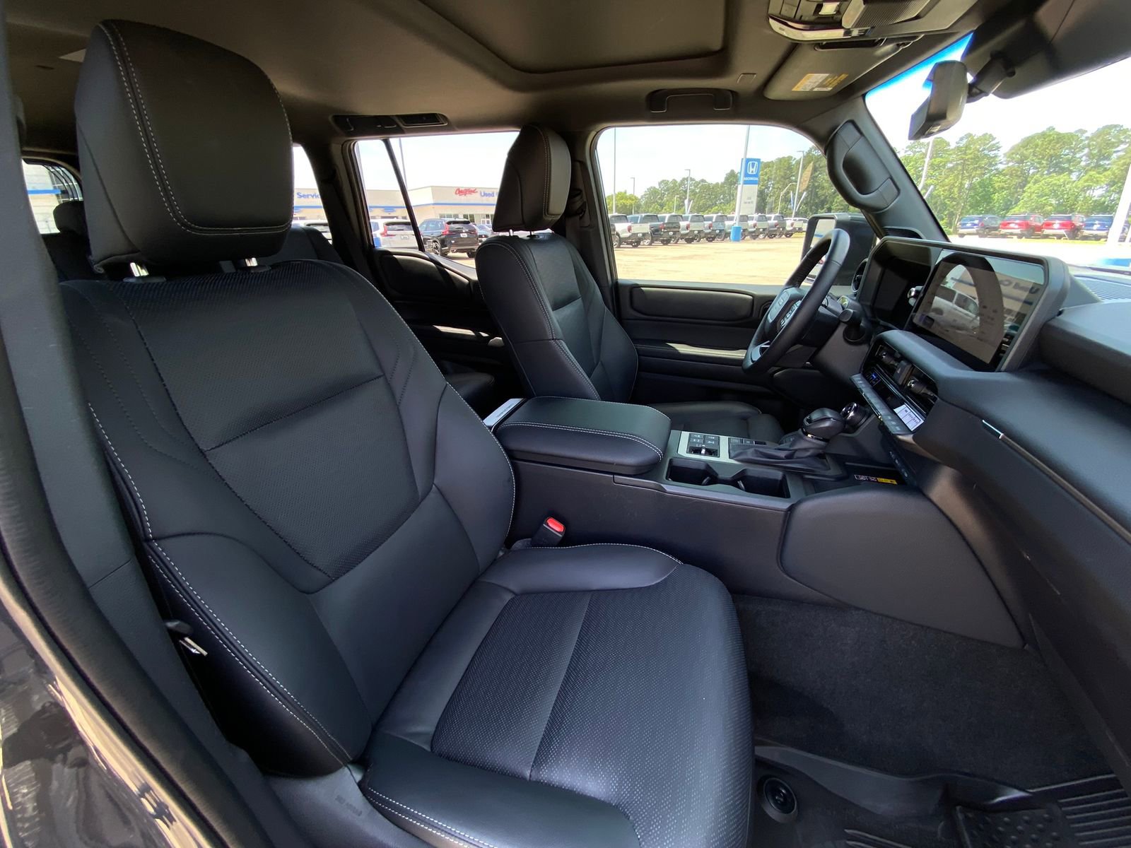 Used 2025 Toyota Land Cruiser w/ Premium Package AWD/4WD image 15