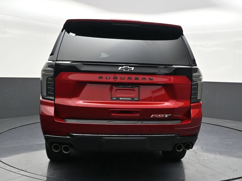 Used 2026 Chevrolet Suburban RST w/ Comfort Package image 4