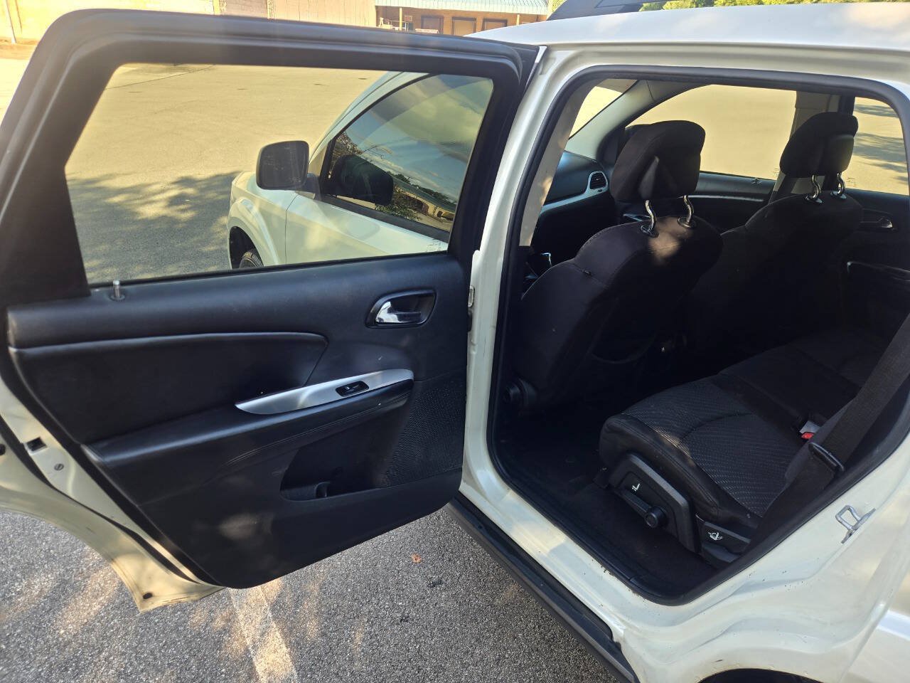 Used 2014 Dodge Journey SE w/ Flexible Seating Group FWD image 31