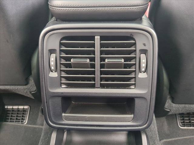 Used 2023 Porsche Taycan RWD image 18