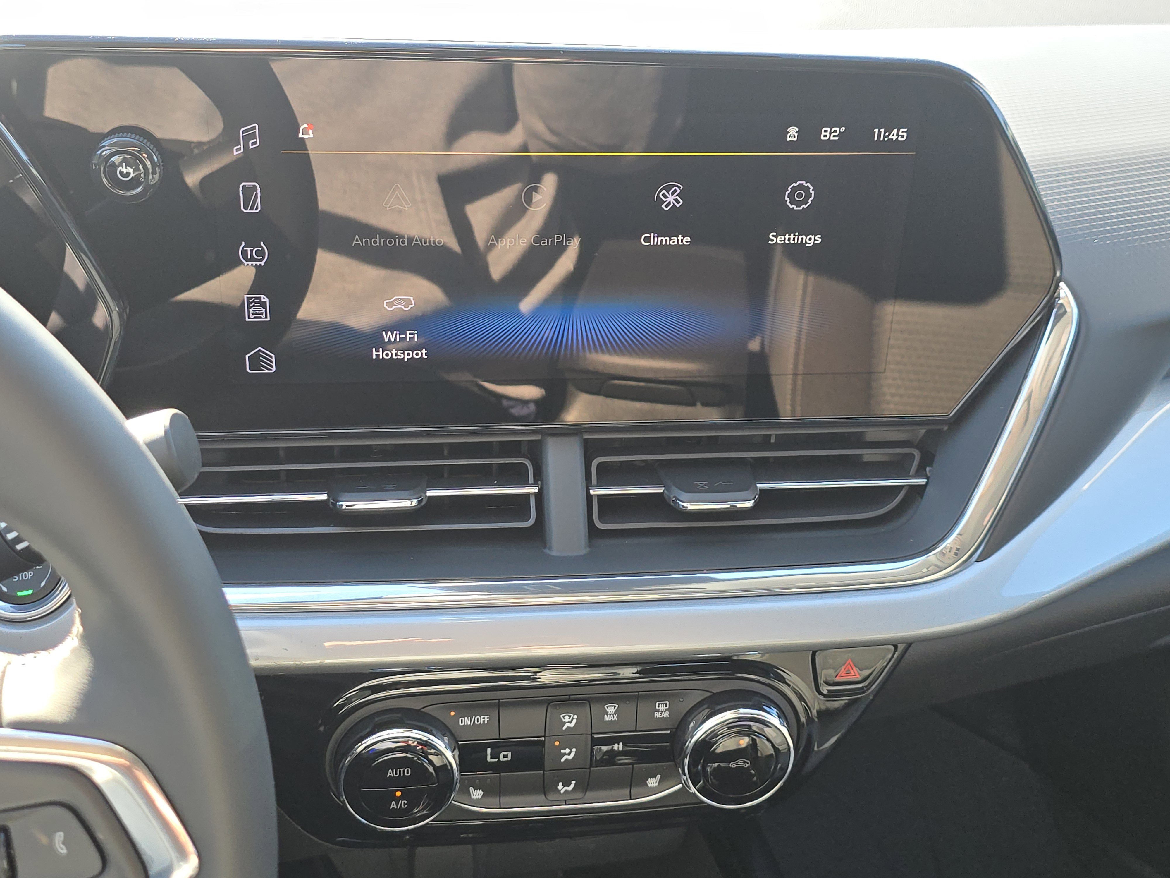 New 2026 Chevrolet Trax LT w/ Sunroof Package image 30