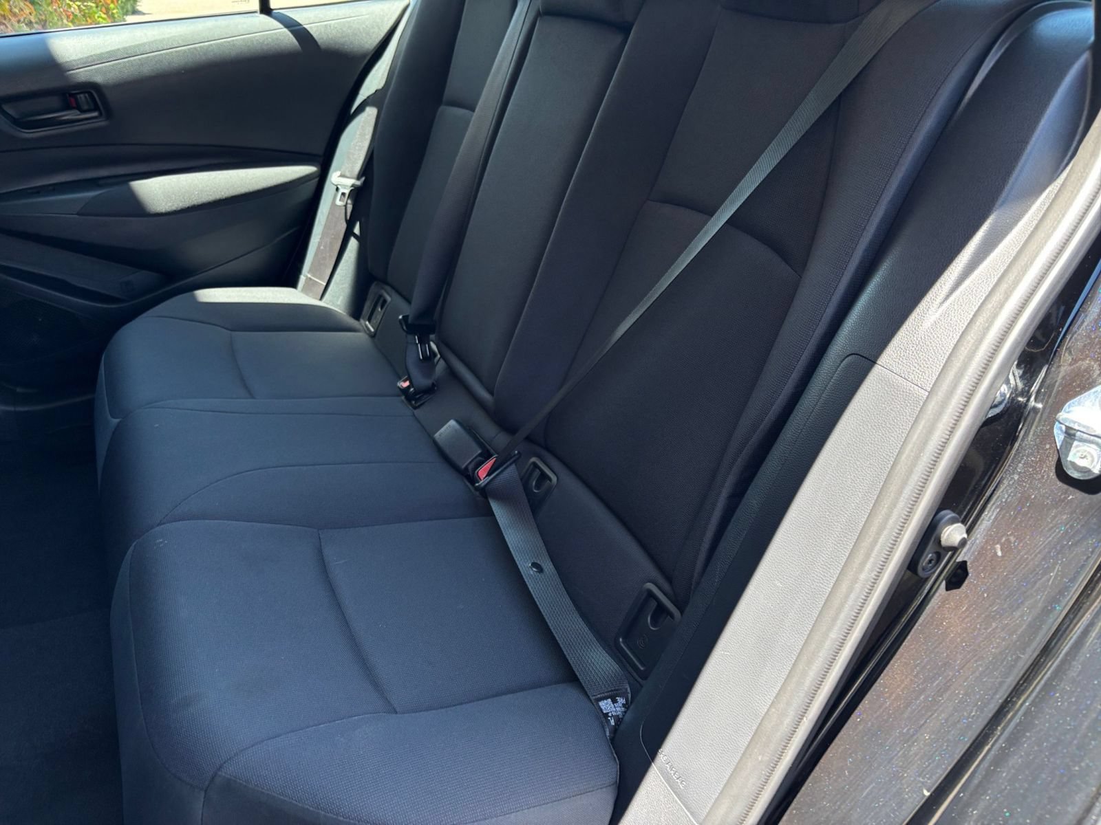Used 2025 Toyota Corolla LE FWD image 35
