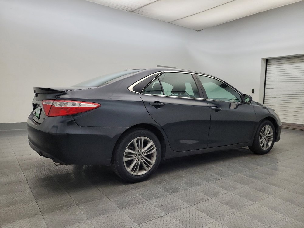 Used 2016 Toyota Camry SE image 10