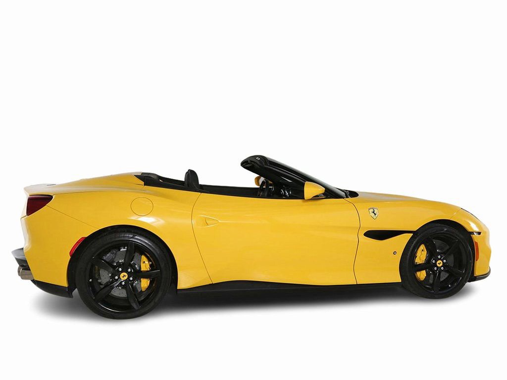Used 2022 Ferrari Portofino M image 10