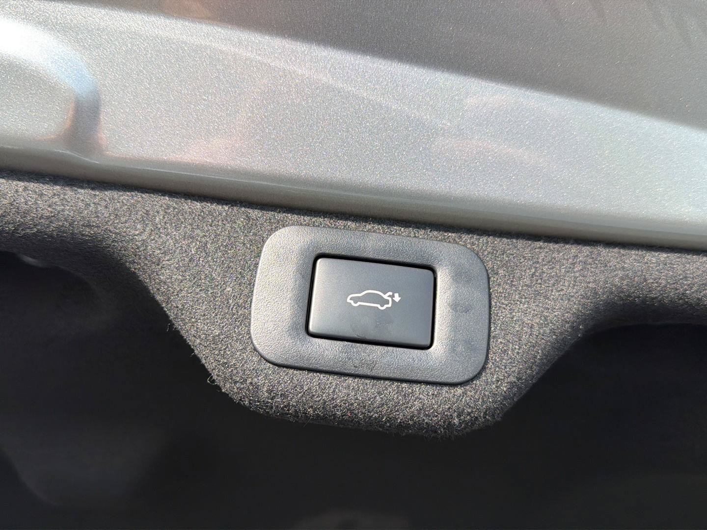 New 2026 Lexus ES 350e w/ Convenience Package FWD image 35