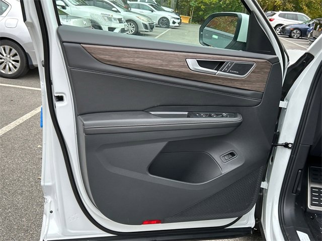 New 2026 Volkswagen Atlas SEL Premium R-Line image 9