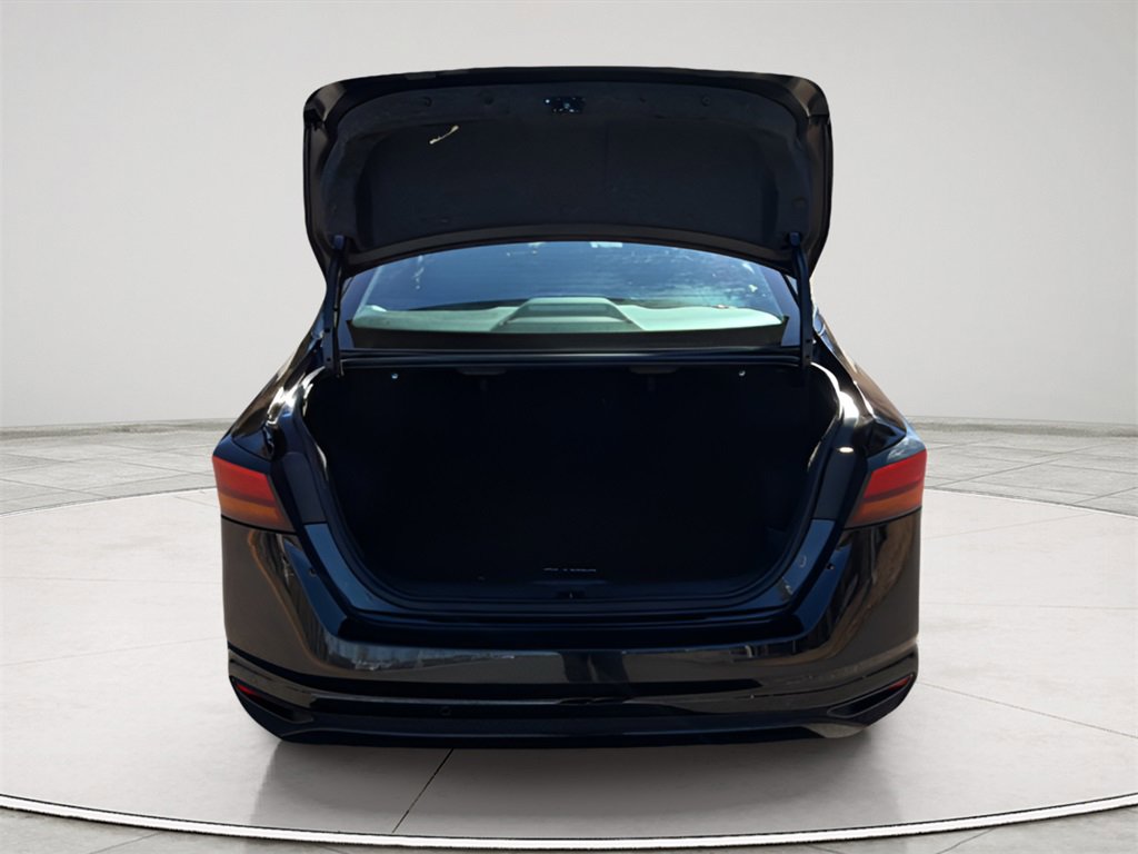 Used 2023 Nissan Altima 2.5 SV image 12