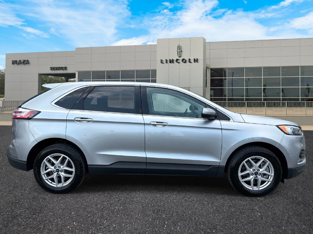 Used 2024 Ford Edge SEL w/ Convenience Package AWD/4WD image 2