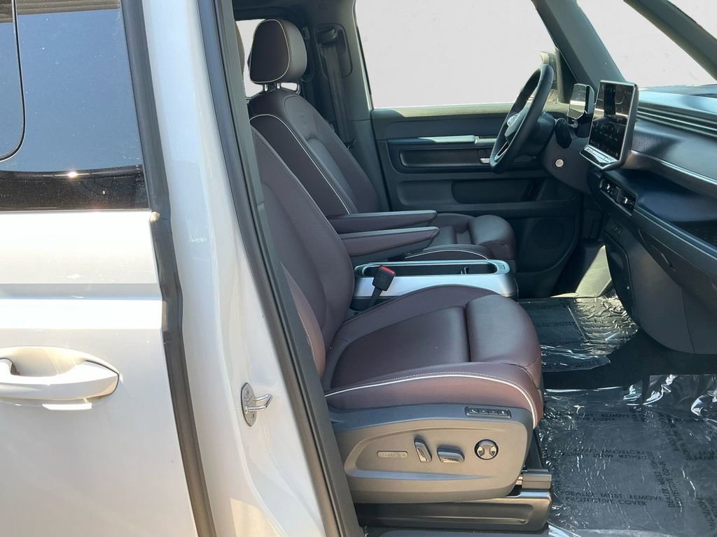 New 2025 Volkswagen ID. Buzz Pro S image 14