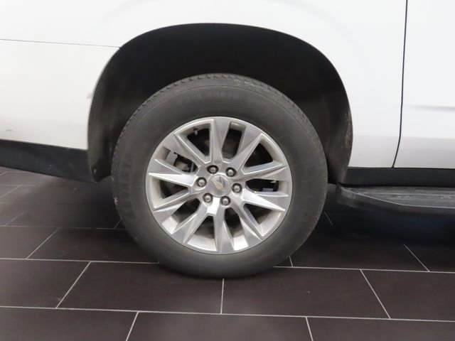 Used 2024 Chevrolet Suburban Premier image 15