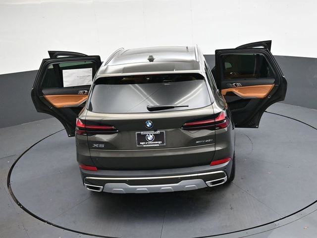 New 2026 BMW X5 sDrive40i image 40