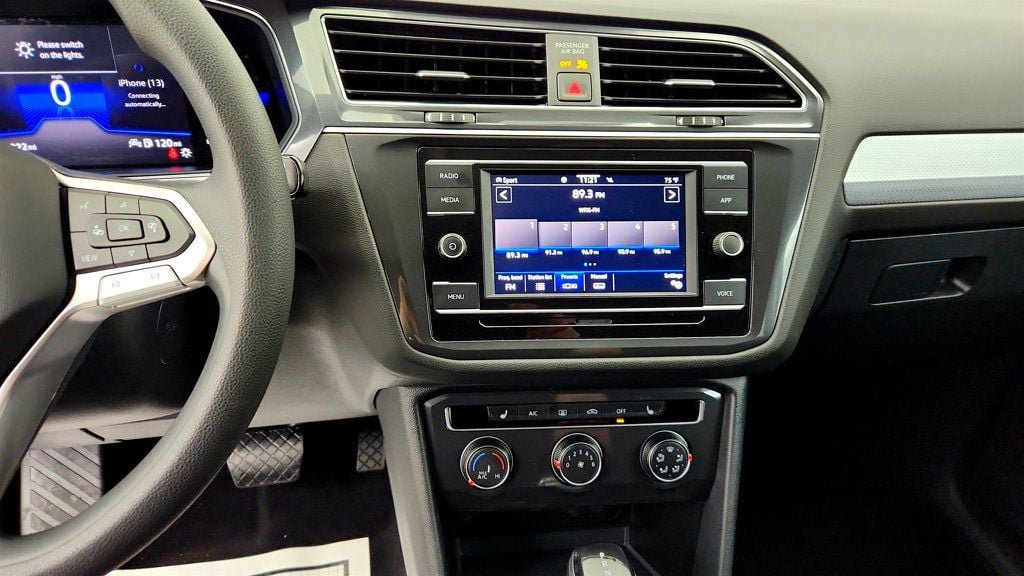 Used 2022 Volkswagen Tiguan S AWD/4WD image 17