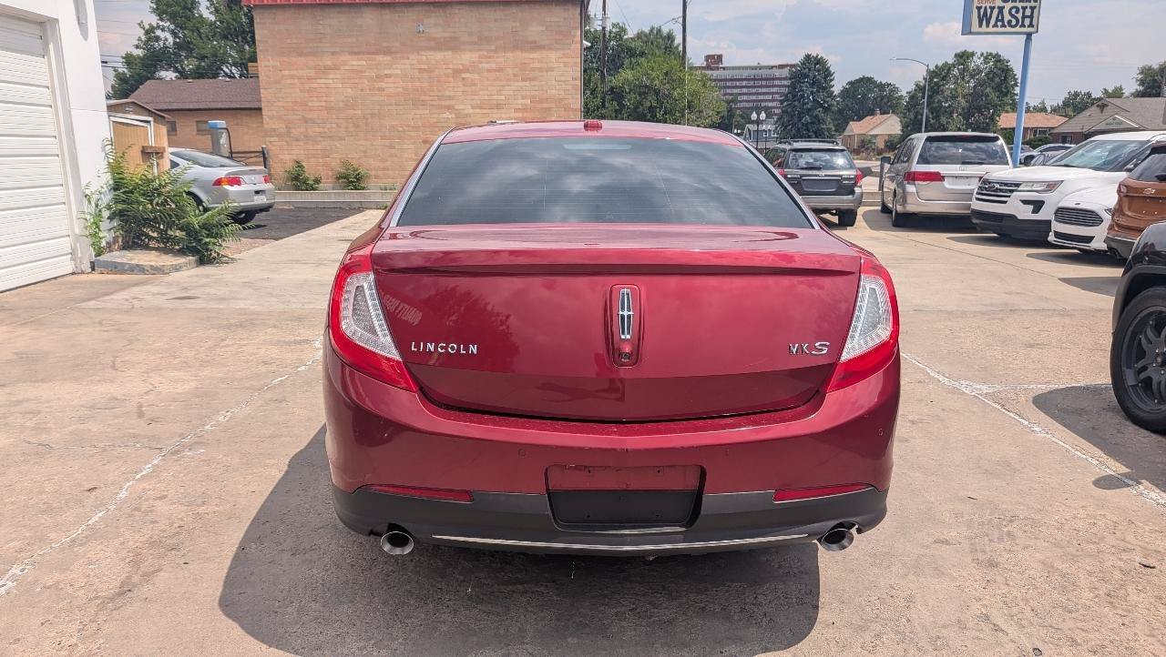 Used 2013 Lincoln MKS FWD image 6