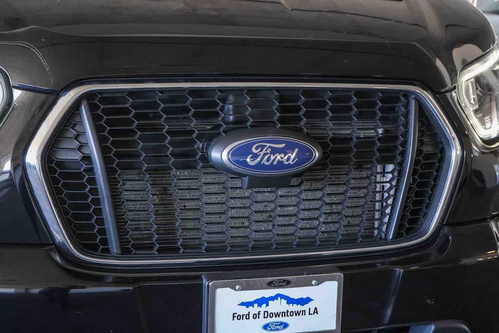 Used 2023 Ford Transit 350 XLT RWD image 5