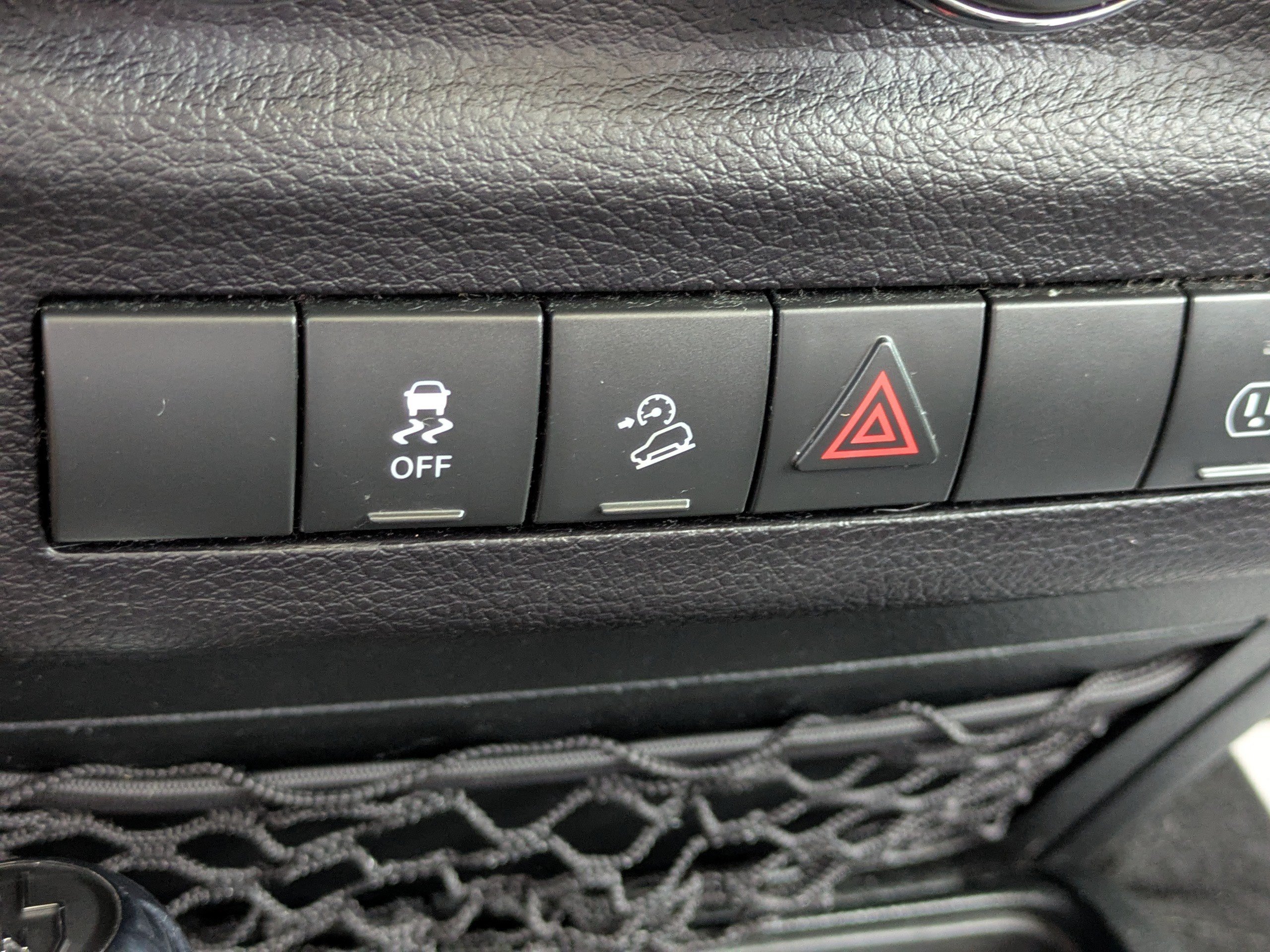Used 2018 Jeep Wrangler Unlimited Sahara AWD/4WD image 24
