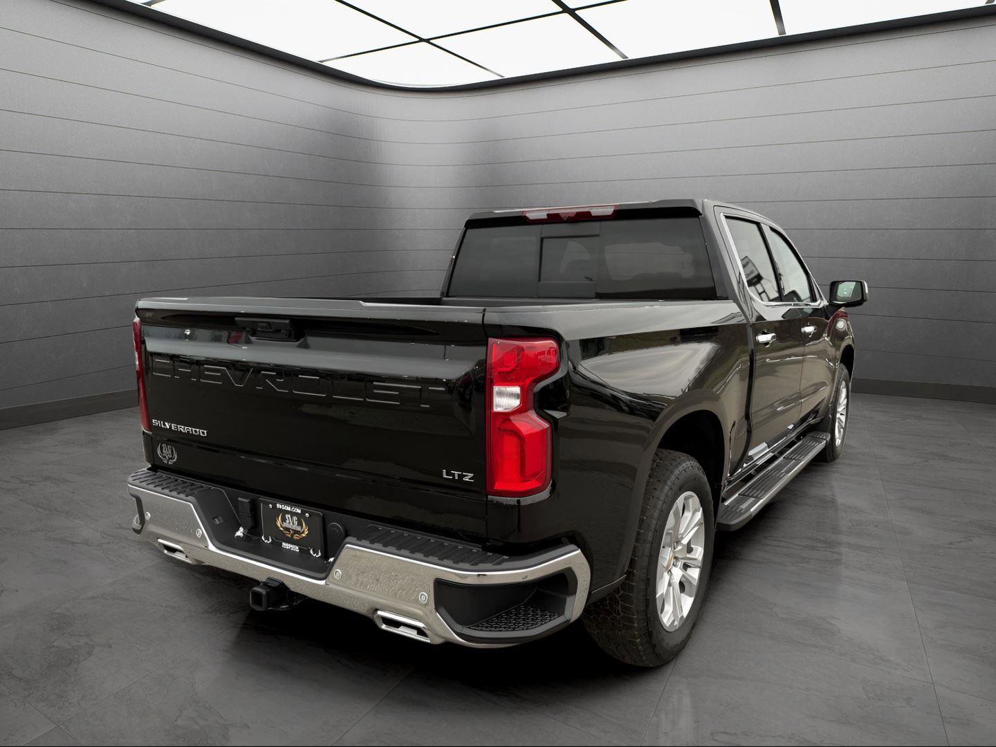 New 2026 Chevrolet Silverado 1500 LTZ image 5