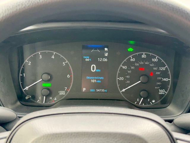 Used 2023 Toyota Corolla LE image 18